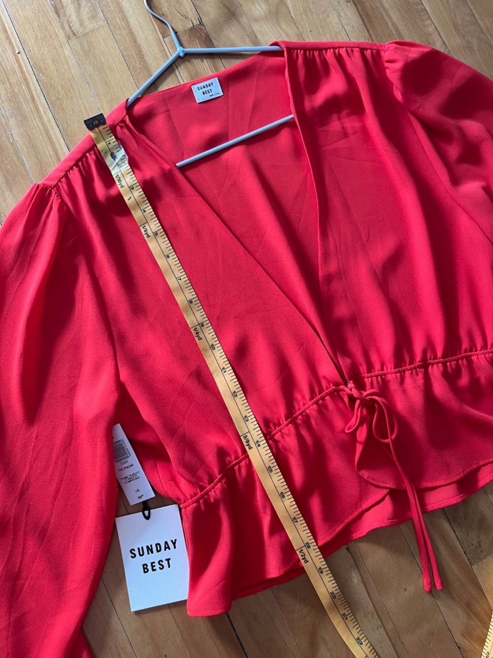 NWT Aritzia plunge top with tie in warm red - Large - Sunday Best - Picture 7 of 9